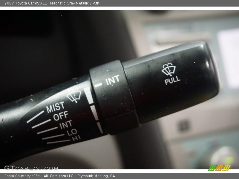 Magnetic Gray Metallic / Ash 2007 Toyota Camry XLE