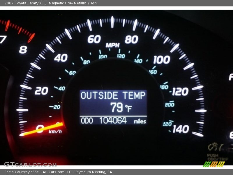 Magnetic Gray Metallic / Ash 2007 Toyota Camry XLE