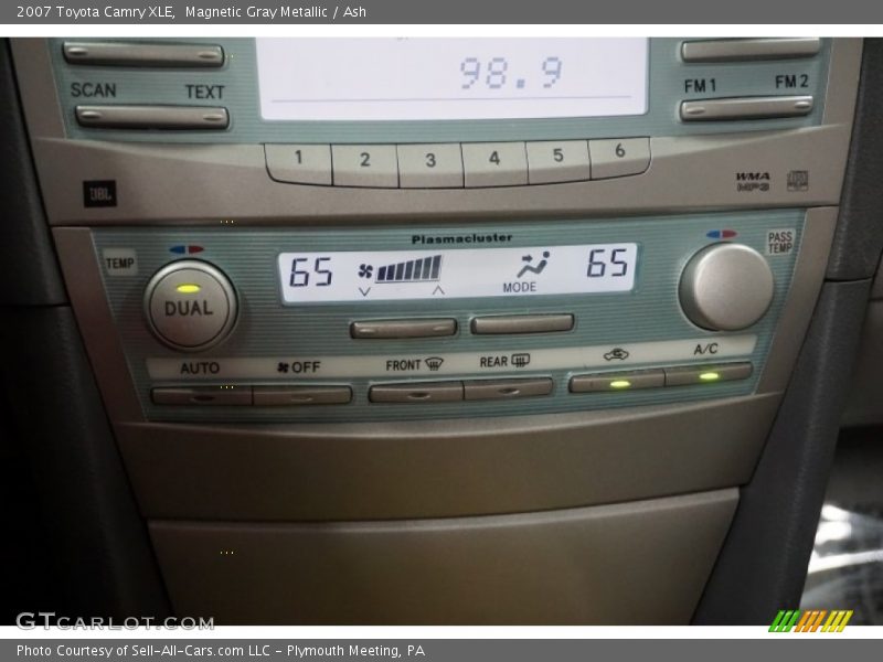 Magnetic Gray Metallic / Ash 2007 Toyota Camry XLE
