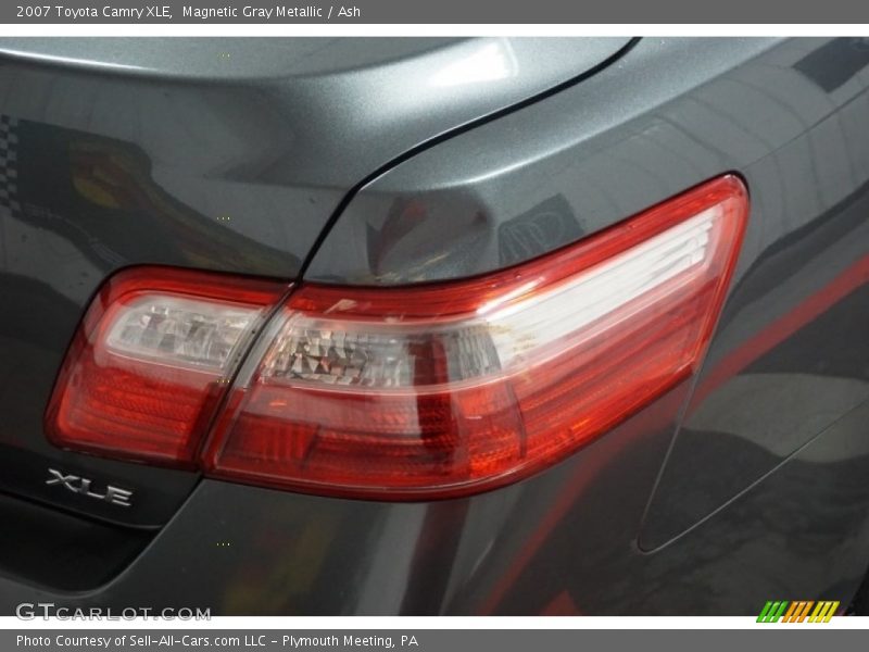 Magnetic Gray Metallic / Ash 2007 Toyota Camry XLE