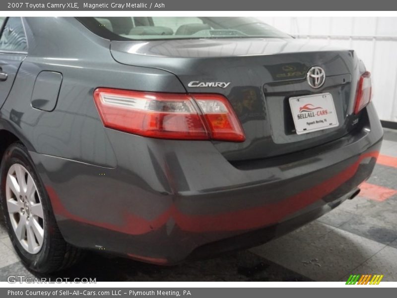 Magnetic Gray Metallic / Ash 2007 Toyota Camry XLE