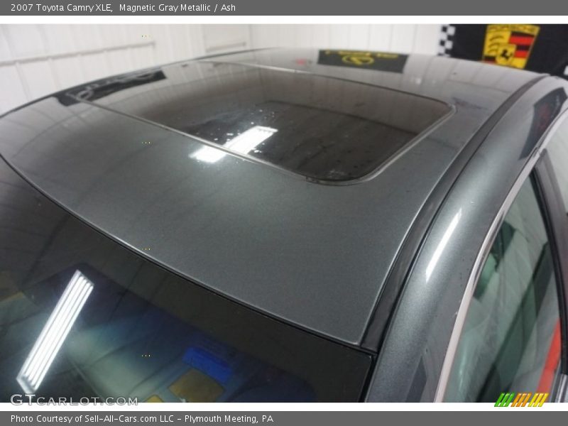Magnetic Gray Metallic / Ash 2007 Toyota Camry XLE