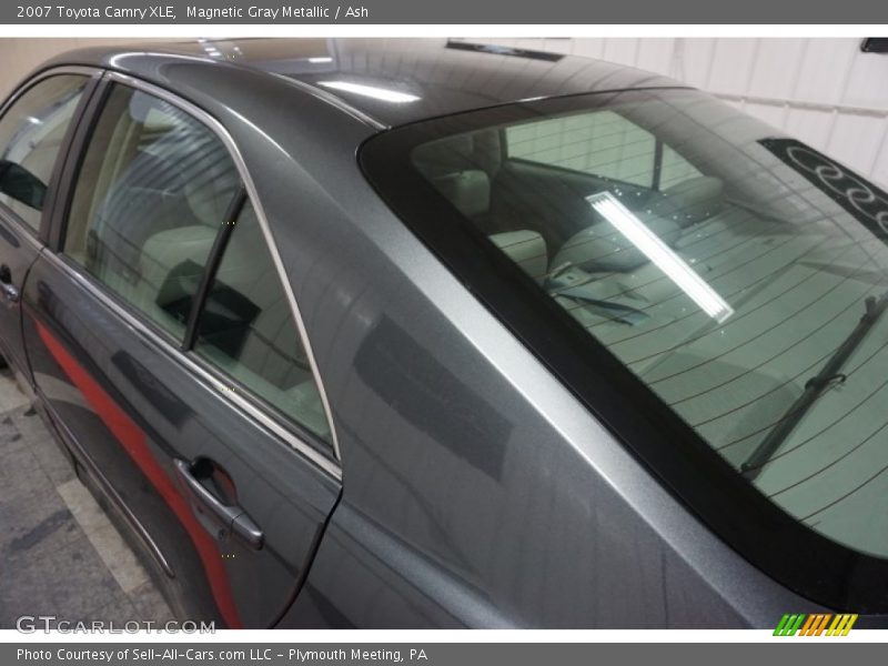 Magnetic Gray Metallic / Ash 2007 Toyota Camry XLE