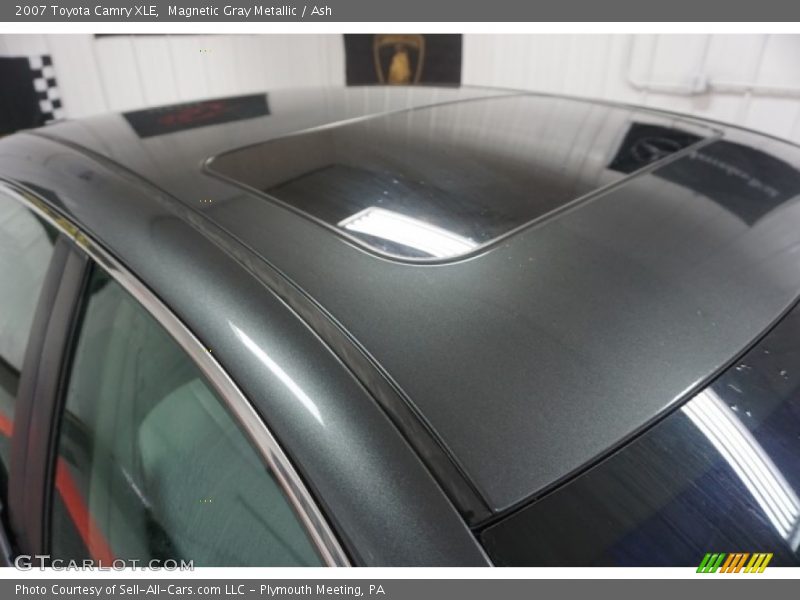 Magnetic Gray Metallic / Ash 2007 Toyota Camry XLE