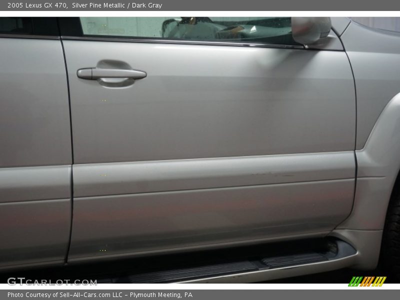 Silver Pine Metallic / Dark Gray 2005 Lexus GX 470