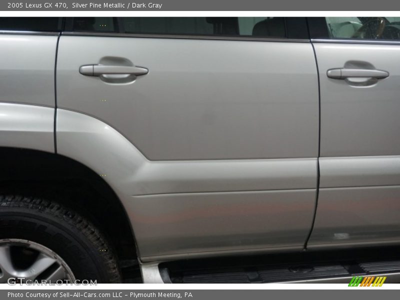 Silver Pine Metallic / Dark Gray 2005 Lexus GX 470