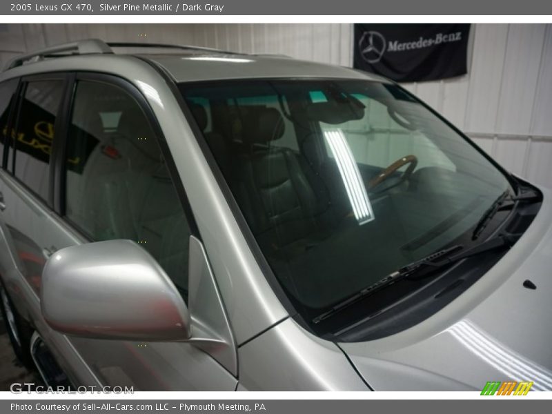 Silver Pine Metallic / Dark Gray 2005 Lexus GX 470