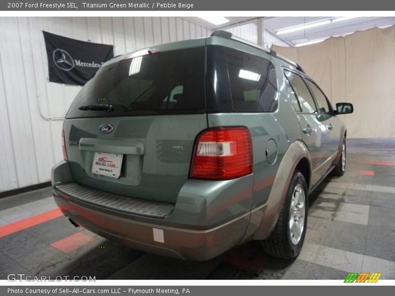Titanium Green Metallic / Pebble Beige 2007 Ford Freestyle SEL