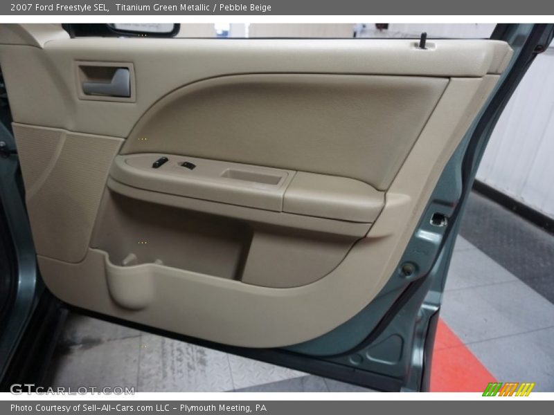 Titanium Green Metallic / Pebble Beige 2007 Ford Freestyle SEL