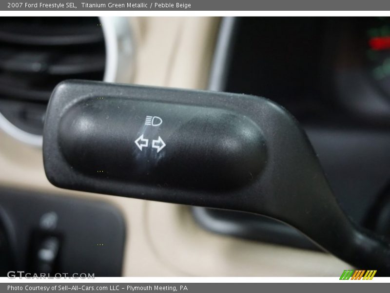 Titanium Green Metallic / Pebble Beige 2007 Ford Freestyle SEL
