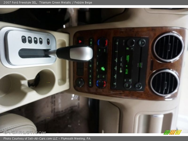 Titanium Green Metallic / Pebble Beige 2007 Ford Freestyle SEL
