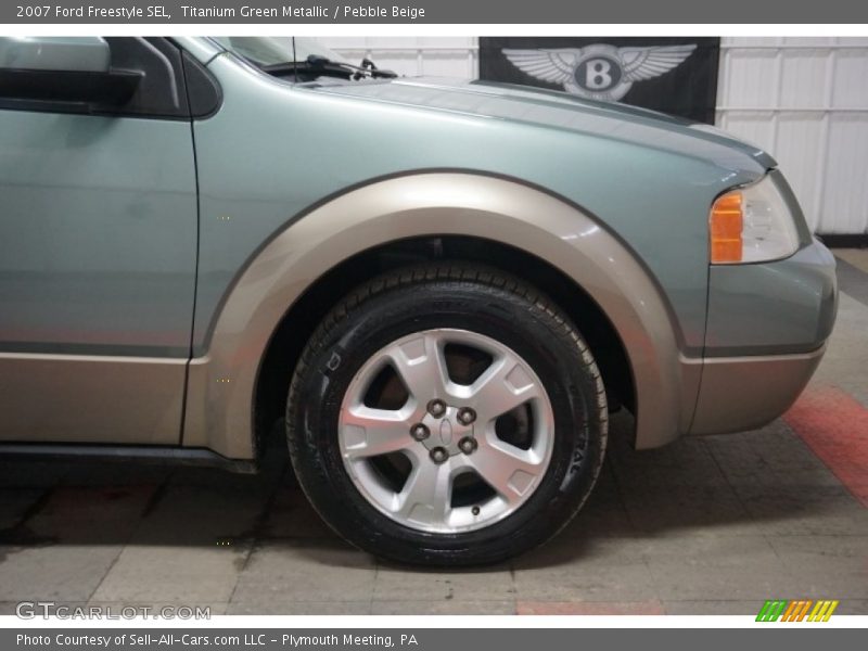 Titanium Green Metallic / Pebble Beige 2007 Ford Freestyle SEL
