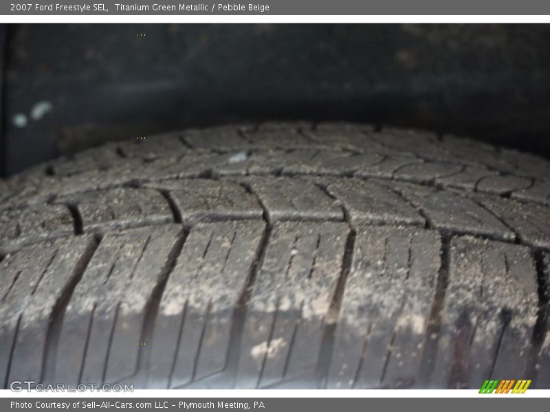 Titanium Green Metallic / Pebble Beige 2007 Ford Freestyle SEL