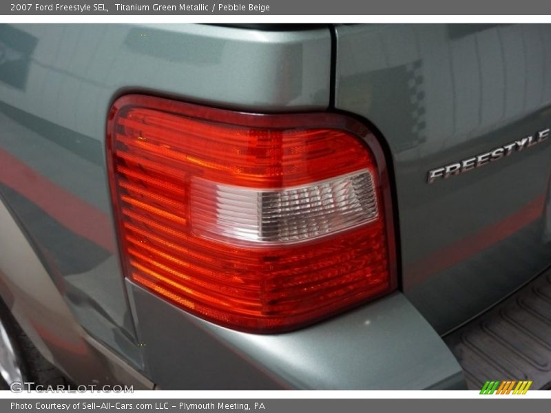 Titanium Green Metallic / Pebble Beige 2007 Ford Freestyle SEL