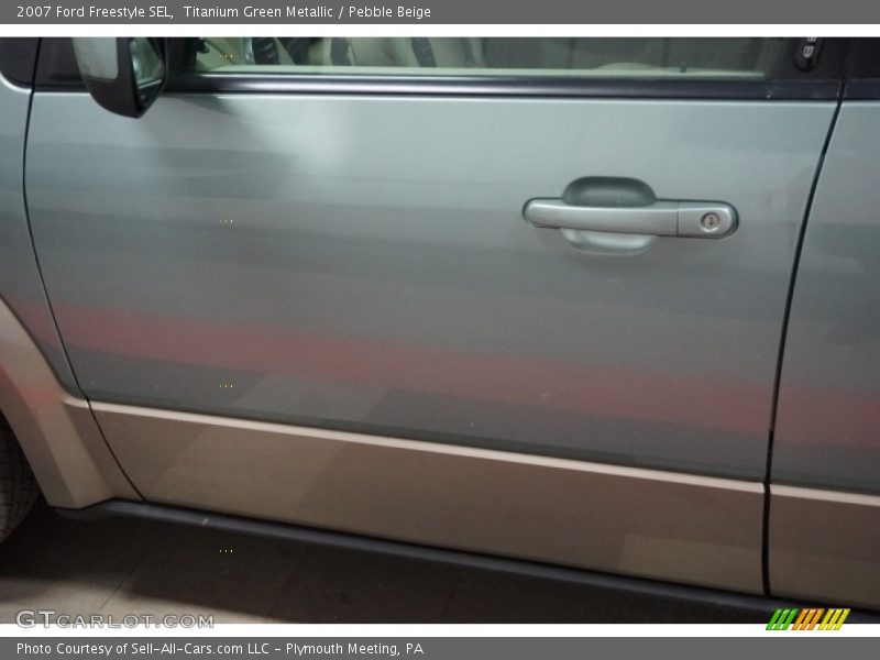 Titanium Green Metallic / Pebble Beige 2007 Ford Freestyle SEL