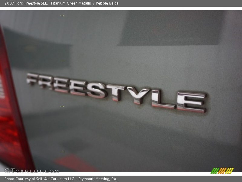 Titanium Green Metallic / Pebble Beige 2007 Ford Freestyle SEL