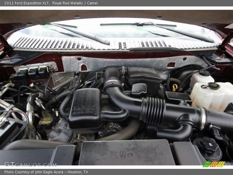 Royal Red Metallic / Camel 2011 Ford Expedition XLT