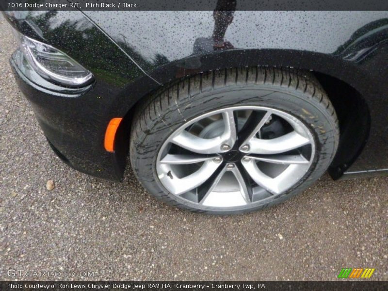 Pitch Black / Black 2016 Dodge Charger R/T