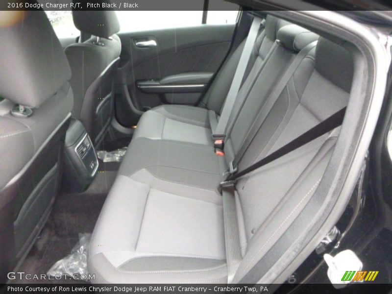 Pitch Black / Black 2016 Dodge Charger R/T