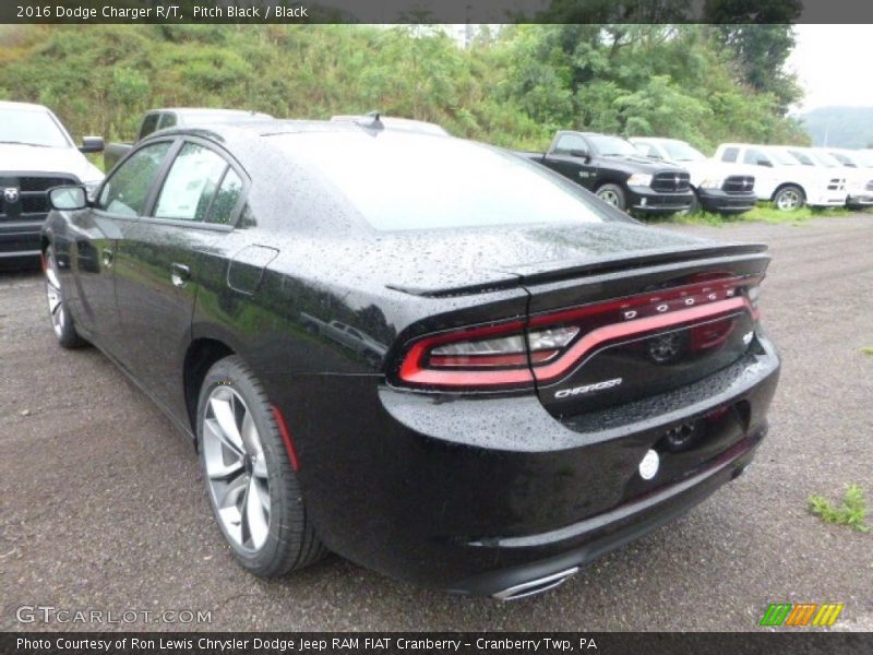 Pitch Black / Black 2016 Dodge Charger R/T