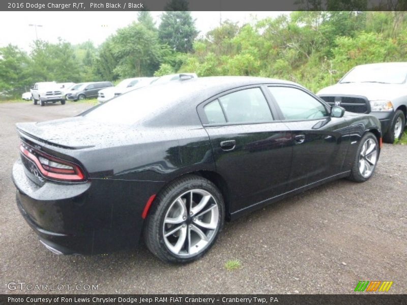 Pitch Black / Black 2016 Dodge Charger R/T