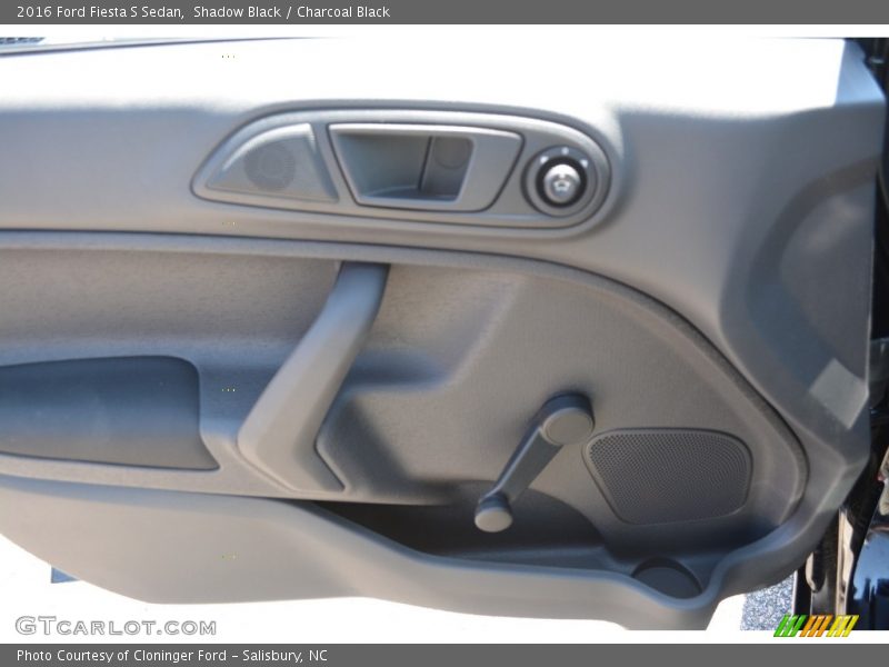 Shadow Black / Charcoal Black 2016 Ford Fiesta S Sedan