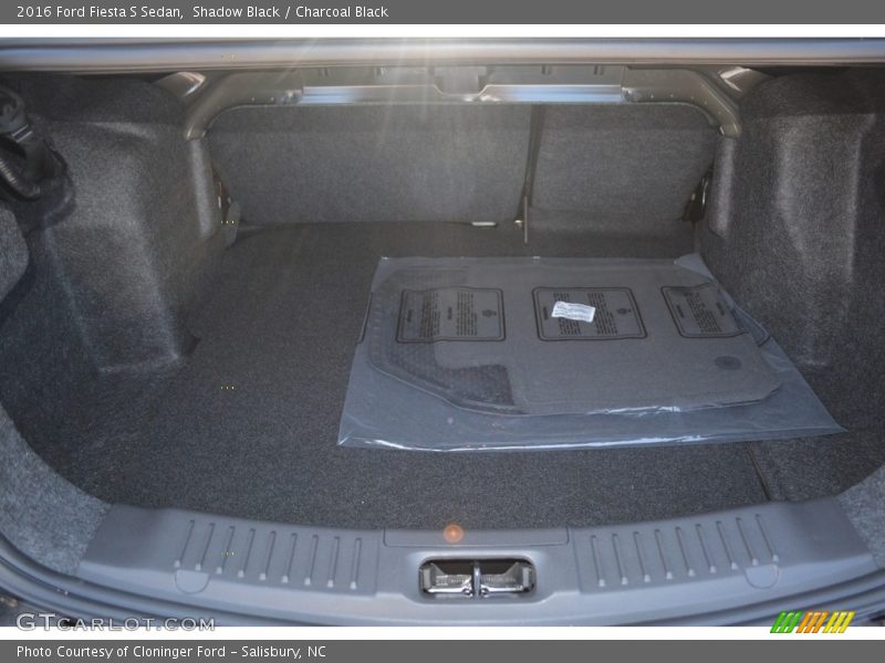 Shadow Black / Charcoal Black 2016 Ford Fiesta S Sedan