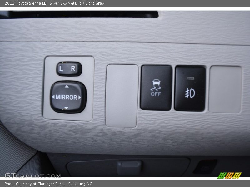 Silver Sky Metallic / Light Gray 2012 Toyota Sienna LE