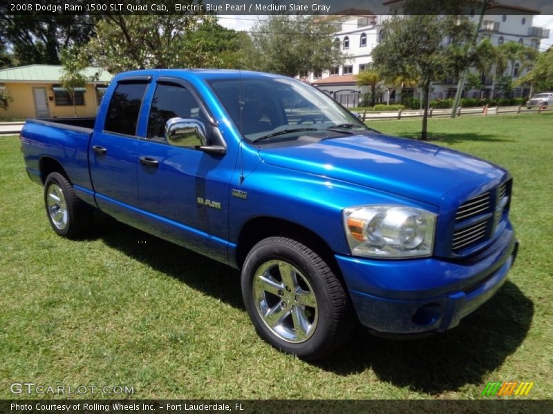 Front 3/4 View of 2008 Ram 1500 SLT Quad Cab