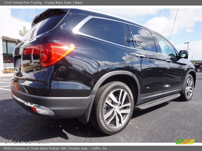 Crystal Black Pearl / Black 2016 Honda Pilot Touring