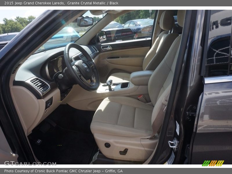 Granite Crystal Metallic / Black 2015 Jeep Grand Cherokee Laredo