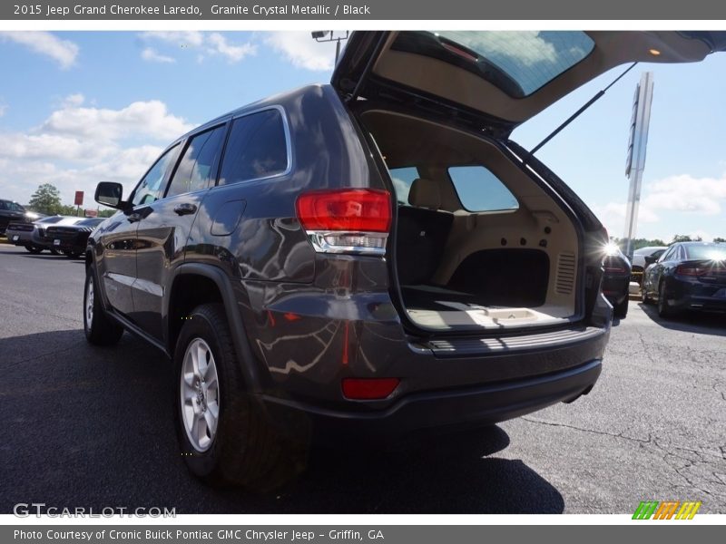 Granite Crystal Metallic / Black 2015 Jeep Grand Cherokee Laredo