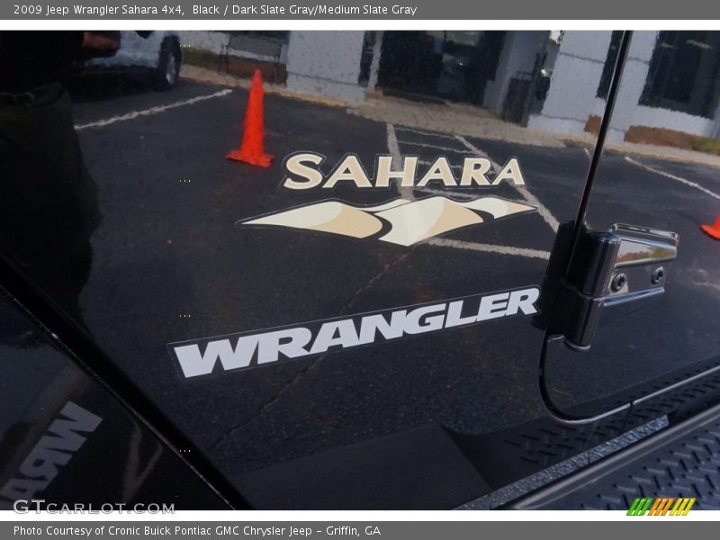Black / Dark Slate Gray/Medium Slate Gray 2009 Jeep Wrangler Sahara 4x4