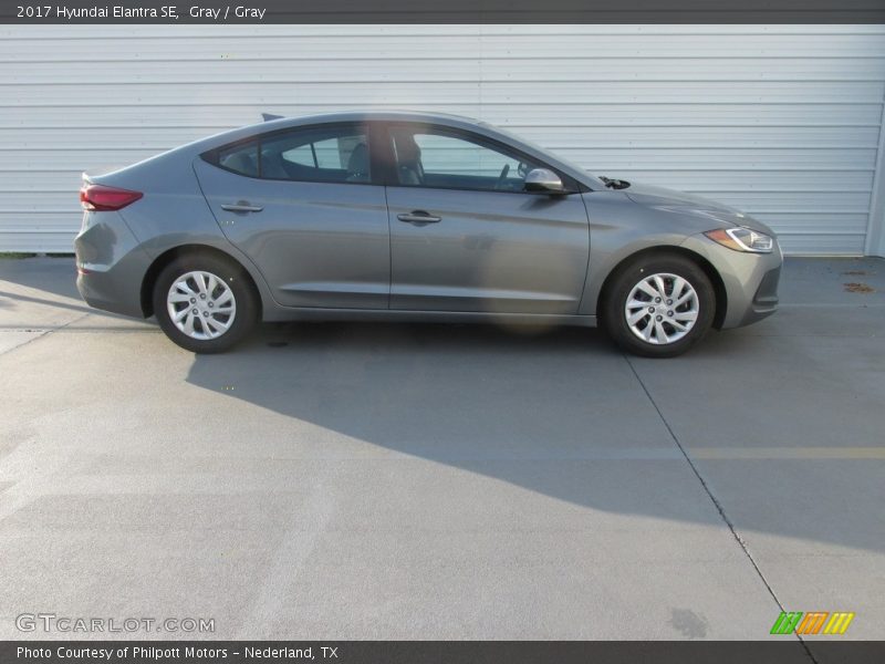 Gray / Gray 2017 Hyundai Elantra SE