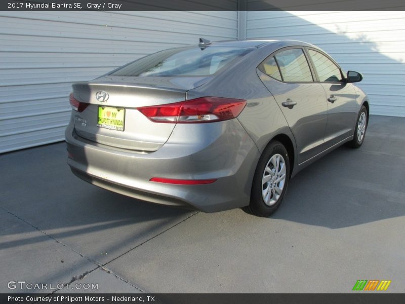 Gray / Gray 2017 Hyundai Elantra SE