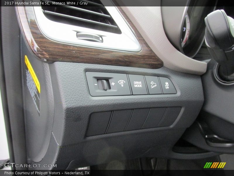 Monaco White / Gray 2017 Hyundai Santa Fe SE