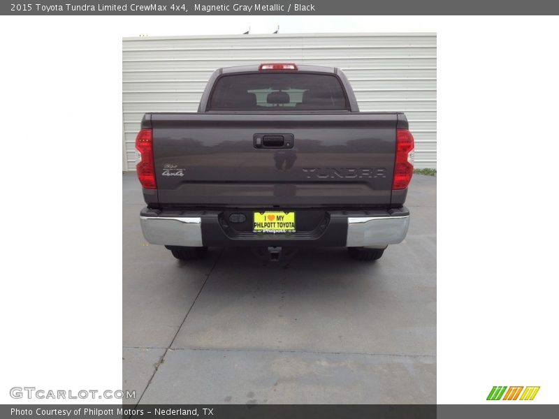 Magnetic Gray Metallic / Black 2015 Toyota Tundra Limited CrewMax 4x4