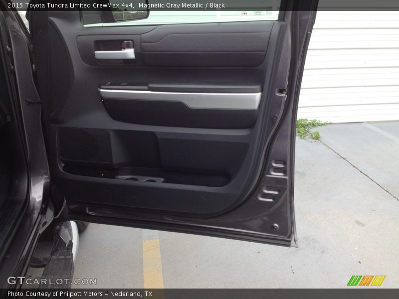Magnetic Gray Metallic / Black 2015 Toyota Tundra Limited CrewMax 4x4