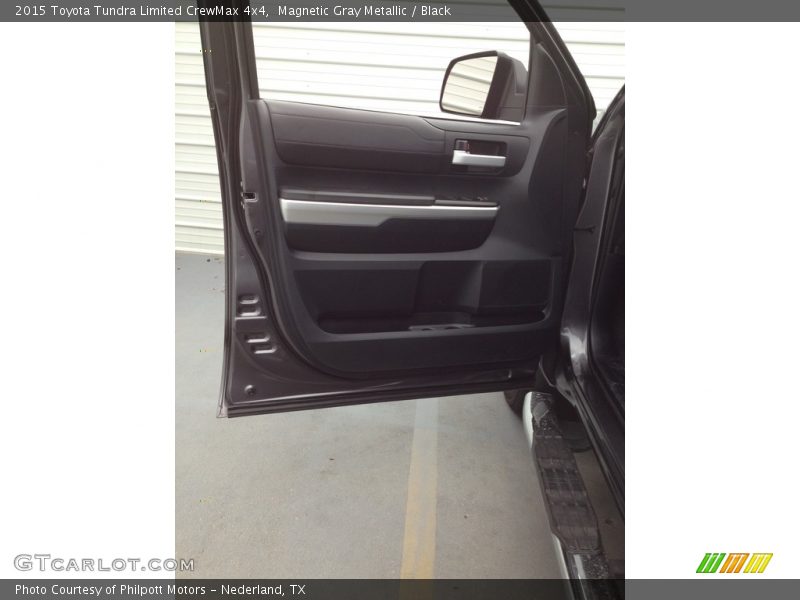 Magnetic Gray Metallic / Black 2015 Toyota Tundra Limited CrewMax 4x4