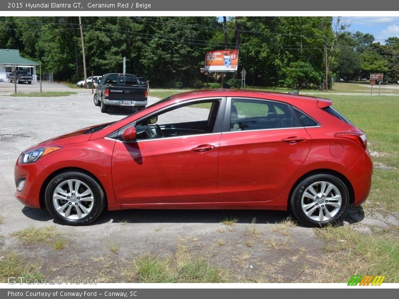 Geranium Red / Beige 2015 Hyundai Elantra GT