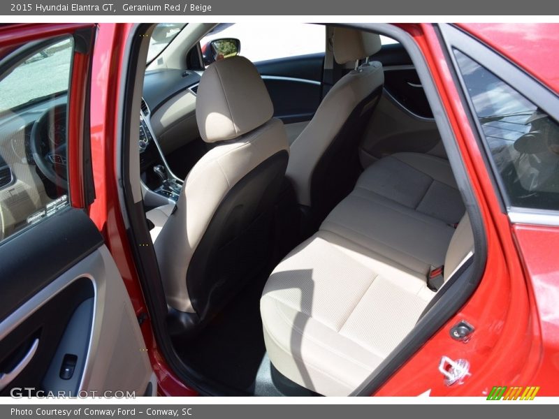 Geranium Red / Beige 2015 Hyundai Elantra GT