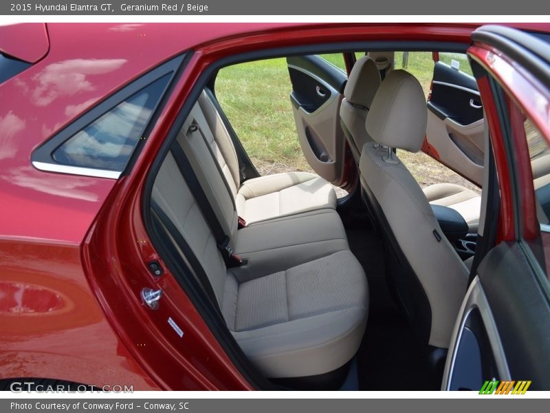 Geranium Red / Beige 2015 Hyundai Elantra GT