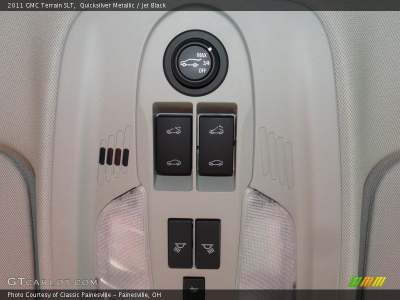 Quicksilver Metallic / Jet Black 2011 GMC Terrain SLT