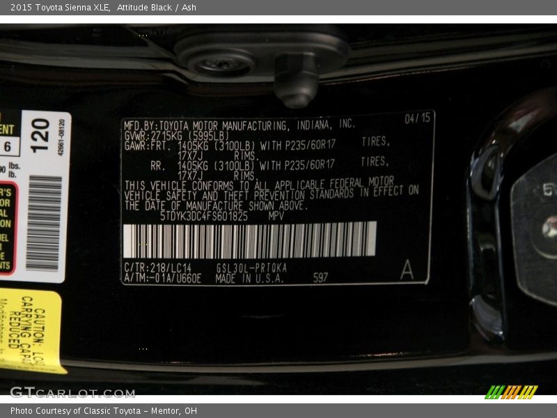 Attitude Black / Ash 2015 Toyota Sienna XLE