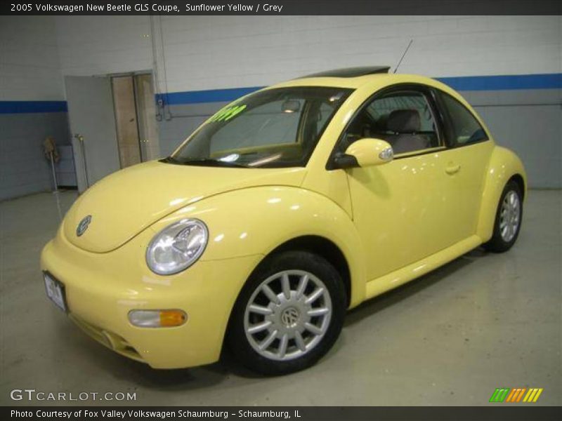 Sunflower Yellow / Grey 2005 Volkswagen New Beetle GLS Coupe