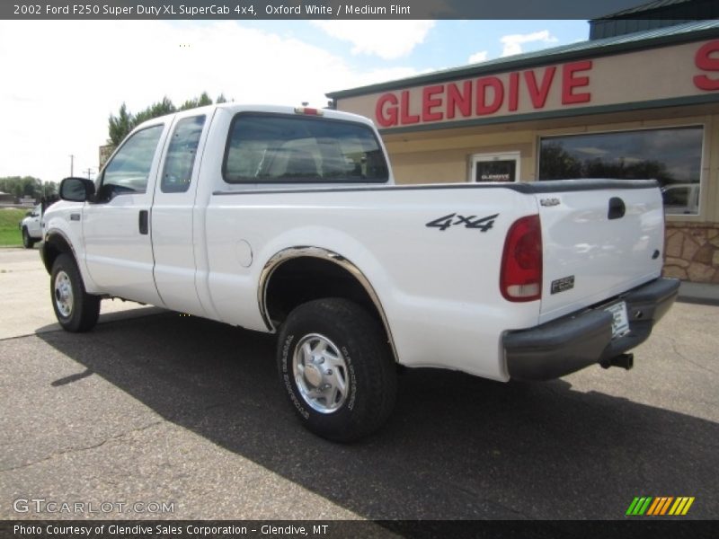 Oxford White / Medium Flint 2002 Ford F250 Super Duty XL SuperCab 4x4