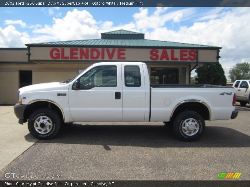 Oxford White / Medium Flint 2002 Ford F250 Super Duty XL SuperCab 4x4