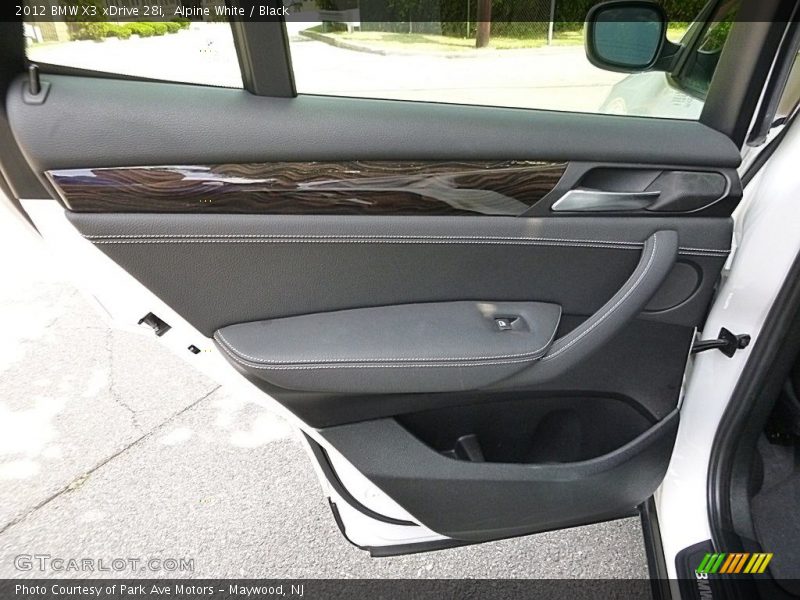 Alpine White / Black 2012 BMW X3 xDrive 28i