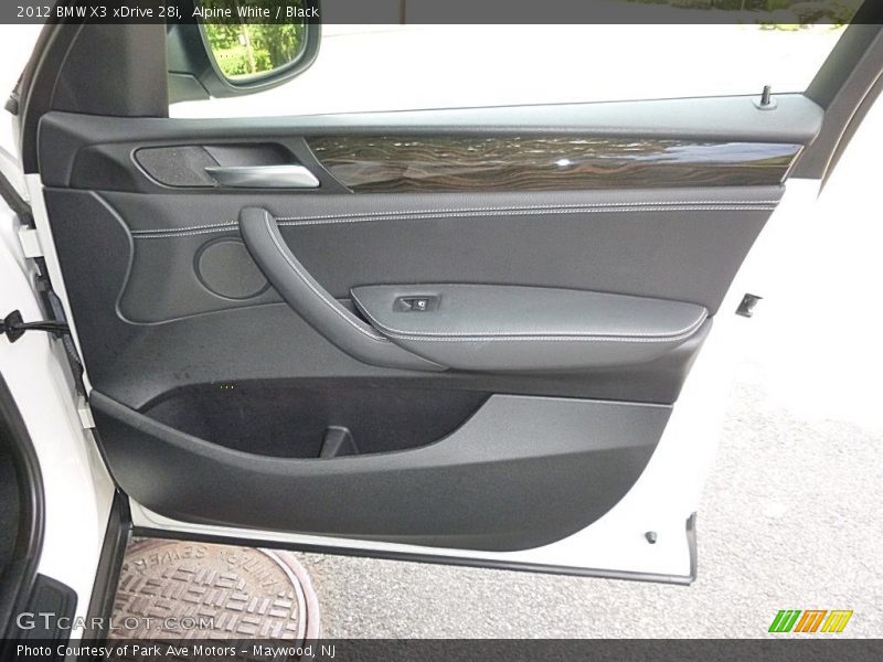 Alpine White / Black 2012 BMW X3 xDrive 28i