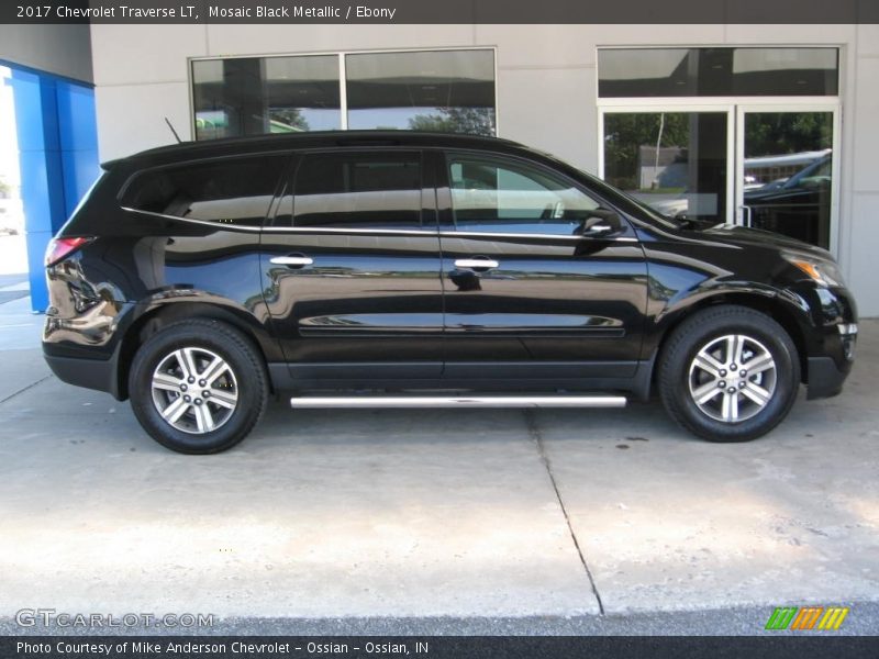 Mosaic Black Metallic / Ebony 2017 Chevrolet Traverse LT